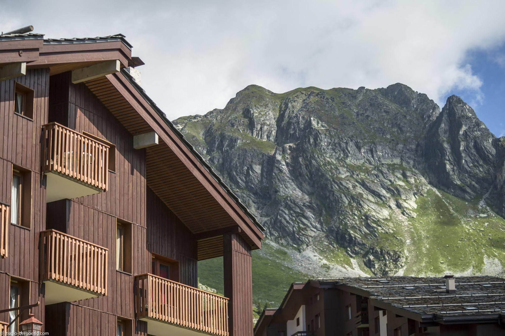 Residence Pierre & Vacances Les Chalets Des Arolles Macot-la-Plagne Exterior foto