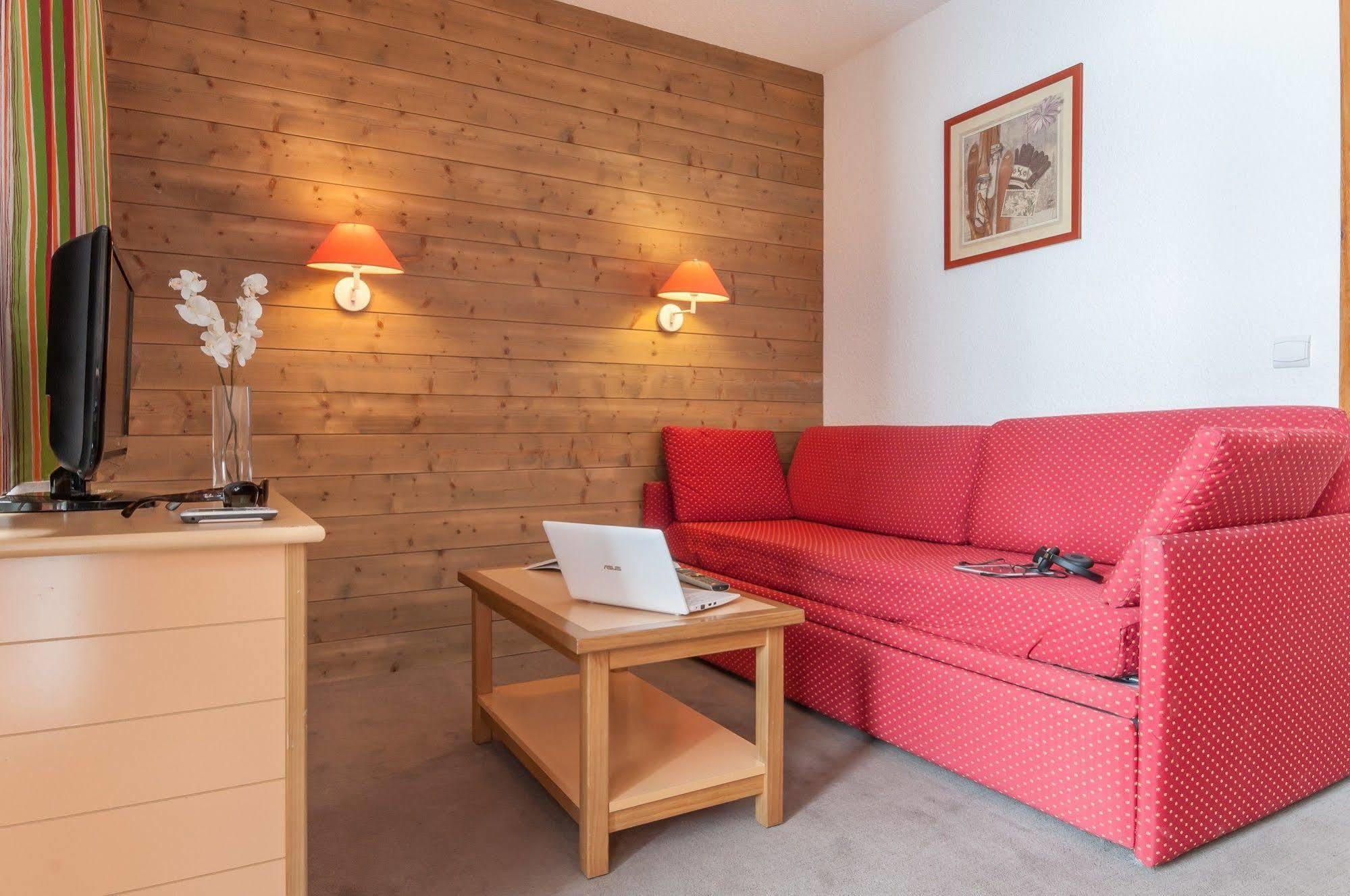 Residence Pierre & Vacances Les Chalets Des Arolles Macot-la-Plagne Exterior foto